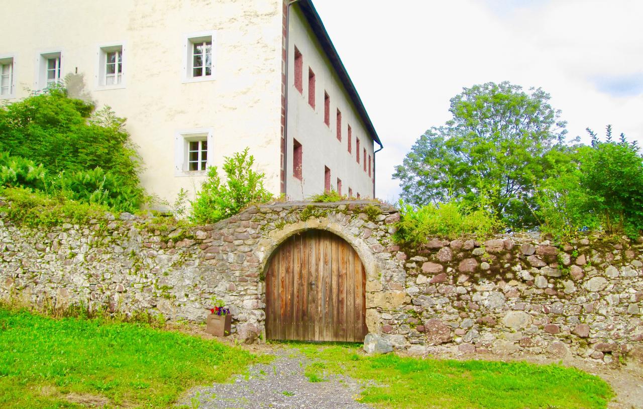 Schloss Manndorf Gaestehaus Kotschach-Mauthen Exterior photo